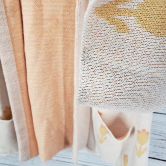 RosaLee Originals California Floral Knit Open Sweater Cardigan Size Medium - Picture 9 of 13